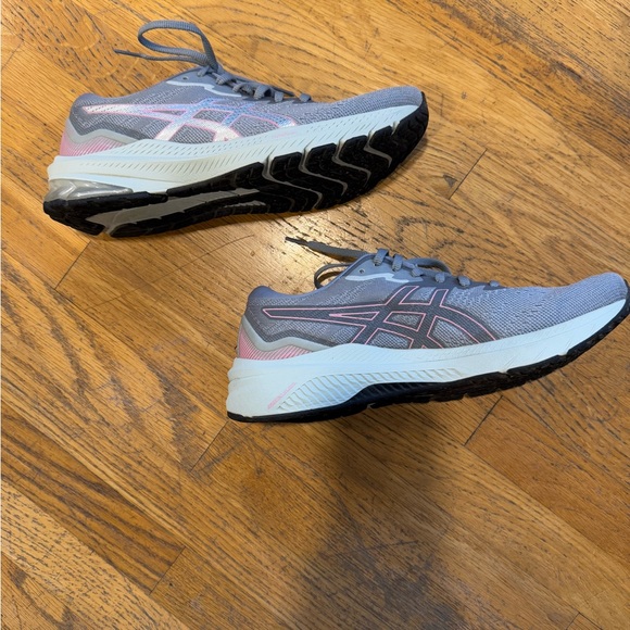 WOMEN'S ASICS GT 1000 11 RUNNING SHOES Size 10 /athletic / training / outdoors - Picture 7 of 8